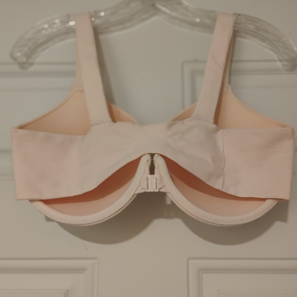 SPANX Blush Underwire Bra - Picture 3 of 9